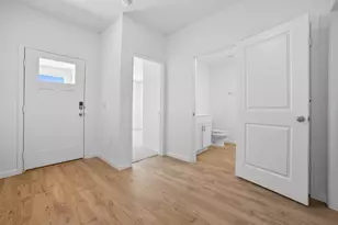 445 Mustang Lk Cir, Buda, TX 78610 - Photo 6