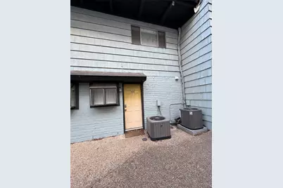2413 Leon Street #108, Austin, TX 78705 - Photo 18
