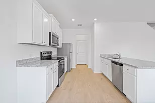 18424 Stellers Sea St, Elgin, TX 78621 - Photo 2