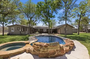 18335 FM86, Red Rock, TX 78662 - Photo 32