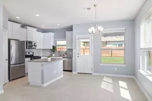 153 Brady Creek Wy, Leander, TX 78641 - Photo 10