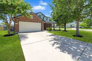 113 Nueces River Trail, Hutto, TX 78634 - Photo 2