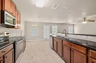 113 Nueces River Trail, Hutto, TX 78634 - Photo 6