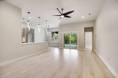416 Hi Circle W #B, Horseshoe Bay, TX 78657 - Photo 6