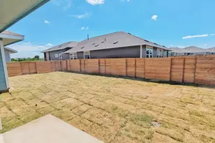158 Gresham, Kyle, TX 78640 - Photo 22