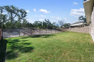 11409 Lago Leon St, Manor, TX 78653 - Photo 34