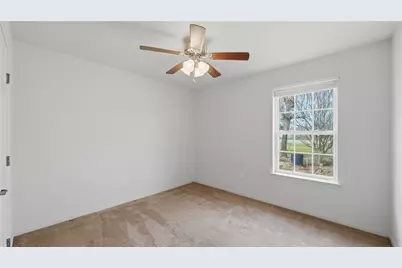 369 Young School House Road, Smithville, TX 78957 - Photo 10