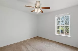 369 Young School House Rd, Smithville, TX 78957 - Photo 10