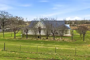 369 Young School House Rd, Smithville, TX 78957 - Photo 24