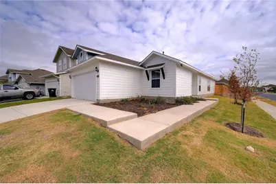 108 White Dunes Drive, San Marcos, TX 78656 - Photo 2