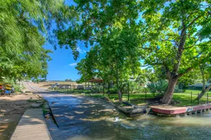 12537 Central Park Dr, Austin, TX 78732 - Photo 32