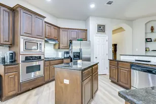 12537 Central Park Dr, Austin, TX 78732 - Photo 12