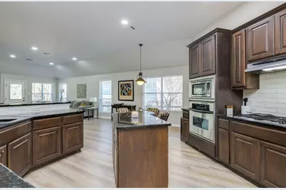 12537 Central Park Drive, Austin, TX 78732 - Photo 10