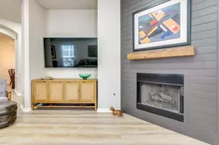 12537 Central Park Dr, Austin, TX 78732 - Photo 6