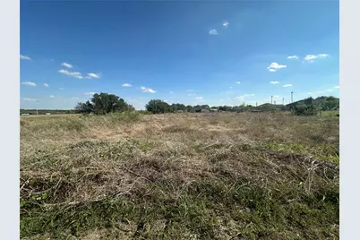 320 & 330 E Tomlinson Street, Florence, TX 76527 - Photo 1