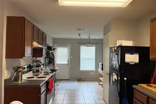 1034 W South St, Leander, TX 78641 - Photo 8