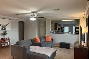 1034 W South St, Leander, TX 78641 - Photo 6