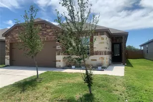 509 Congress Wy, Liberty Hill, TX 78642 - Photo 2