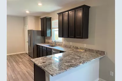 509 Congress Way, Liberty Hill, TX 78642 - Photo 10