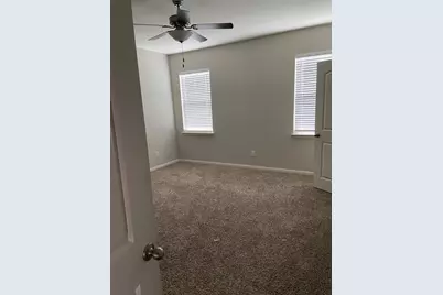 509 Congress Way, Liberty Hill, TX 78642 - Photo 20