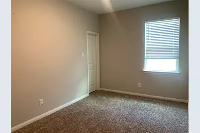 509 Congress Way, Liberty Hill, TX 78642 - Photo 26