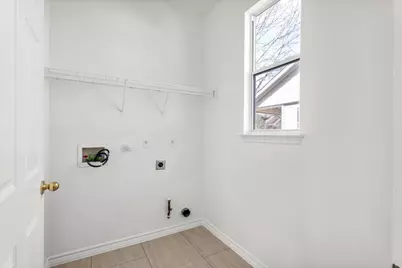 684 Hogan, Kyle, TX 78640 - Photo 10