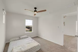 223 Balsam St, Hutto, TX 78634 - Photo 26
