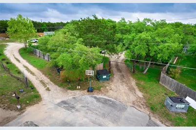 14711 Quail Court, Leander, TX 78641 - Photo 4