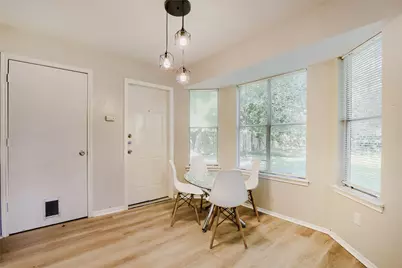 16402 Parkway Drive, Pflugerville, TX 78660 - Photo 8