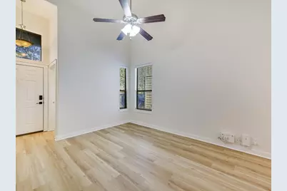 2101 Rivers Edge Way #29, Austin, TX 78741 - Photo 4