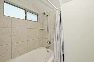 2101 Rivers Edge Way, Austin, TX 78741 - Photo 26