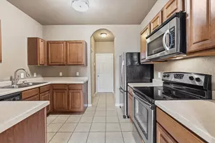 2522 Magin Meadow Dr, Austin, TX 78744 - Photo 6
