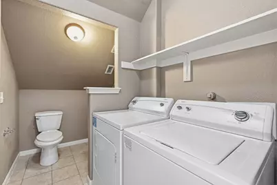 2522 Magin Meadow Drive, Austin, TX 78744 - Photo 10