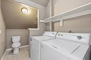 2522 Magin Meadow Dr, Austin, TX 78744 - Photo 10