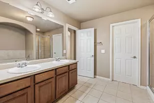 2522 Magin Meadow Dr, Austin, TX 78744 - Photo 18
