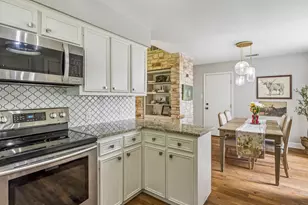 10504 Wagon Gap Dr, Austin, TX 78750 - Photo 8