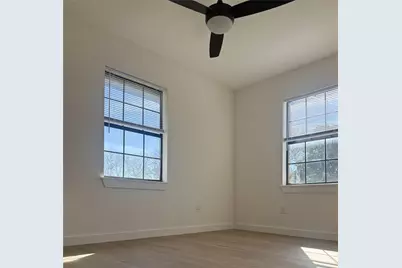 604 N 4th Street, Nolanville, TX 76559 - Photo 4