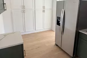 604 N 4th St, Nolanville, TX 76559 - Photo 2