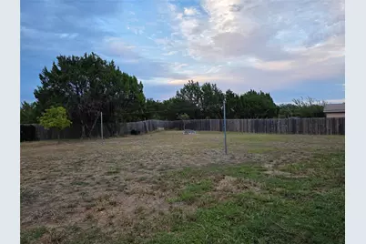 113 Terrace Cove, Liberty Hill, TX 78642 - Photo 4