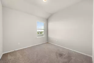 215 Lake Placid Run, Elgin, TX 78621 - Photo 22