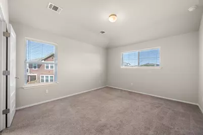 215 Lake Placid Run, Elgin, TX 78621 - Photo 18