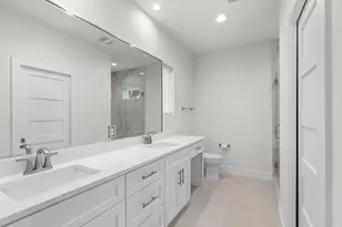 102 W Fawnridge Dr, Austin, TX 78753 - Photo 18