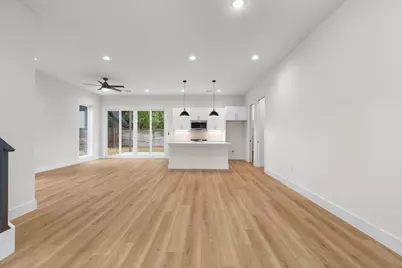 102 W Fawnridge Drive, Austin, TX 78753 - Photo 8