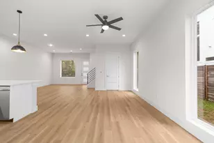 102 W Fawnridge Dr, Austin, TX 78753 - Photo 28