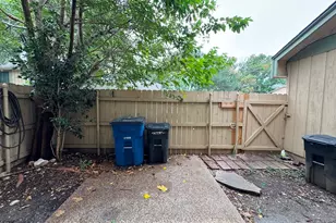 9502 Quail Village Ln, Austin, TX 78758 - Photo 38