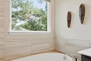 8813 Jodie Ln, Austin, TX 78748 - Photo 26