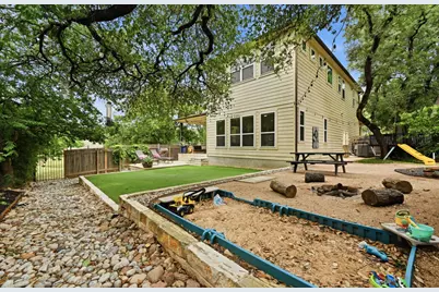 8813 Jodie Lane, Austin, TX 78748 - Photo 2