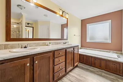 418 Lenora Drive, Taylor, TX 76574 - Photo 14