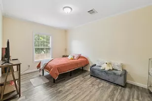 418 Lenora Dr, Taylor, TX 76574 - Photo 16