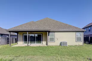 111 Nandina Path, Bastrop, TX 78602 - Photo 24